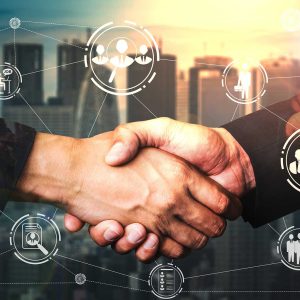 beneficios-del-networking-dos-manos-estrechandose